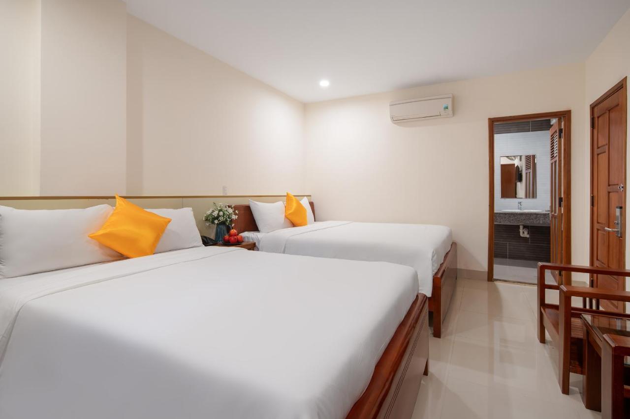Lotus Rock 05 Hotel Da Nang Buitenkant foto